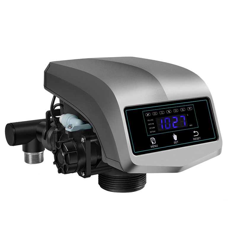 Flusso elettrico della valvola 1-3 Ton/H dell'addolcitore dell'acqua grande sul tipo di rigenerazione di flusso